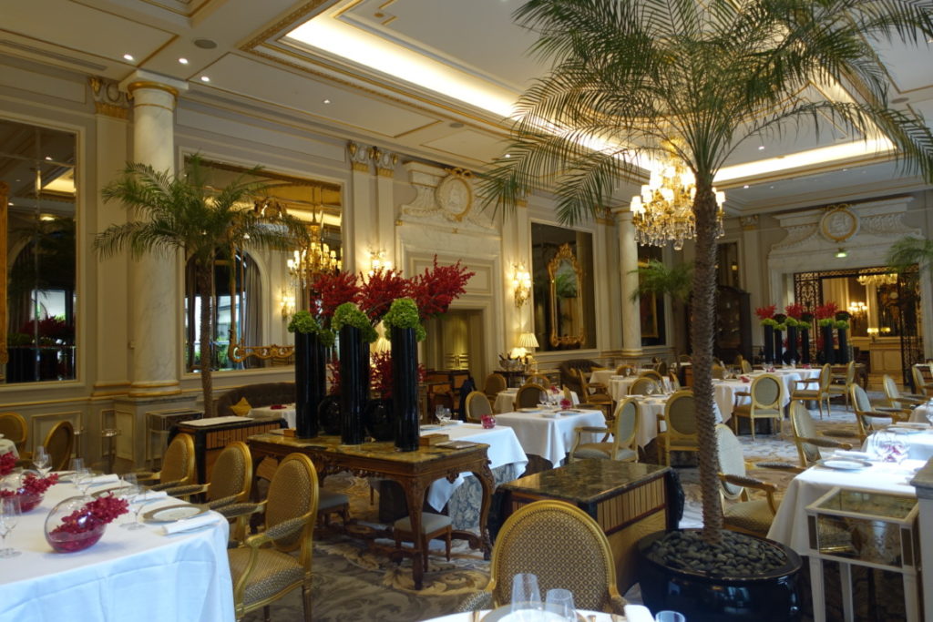 Le Cinq At Four Seasons Hotel George V Paris Major Foodie